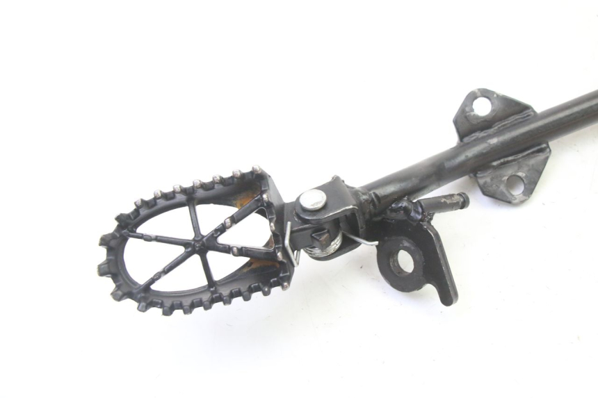 photo de VORDERE FUßRASTENPAAR APOLLO RFZ 125 - Detailansicht des Bauteils