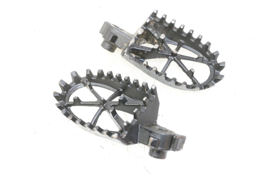 photo de VORDERE FUßRASTENPAAR APOLLO RFZ 125 - Hauptansicht