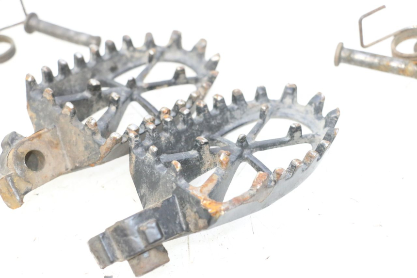 photo de FUSSRASTEN VORN APOLLO RFZ 140 - Detailansicht des Bauteils