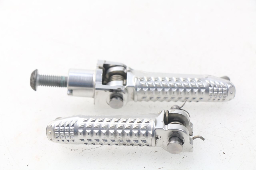 photo de FUSSRASTEN VORN BMW S RR ABS S1000RR 1000 (2009 - 2011) - Hauptansicht