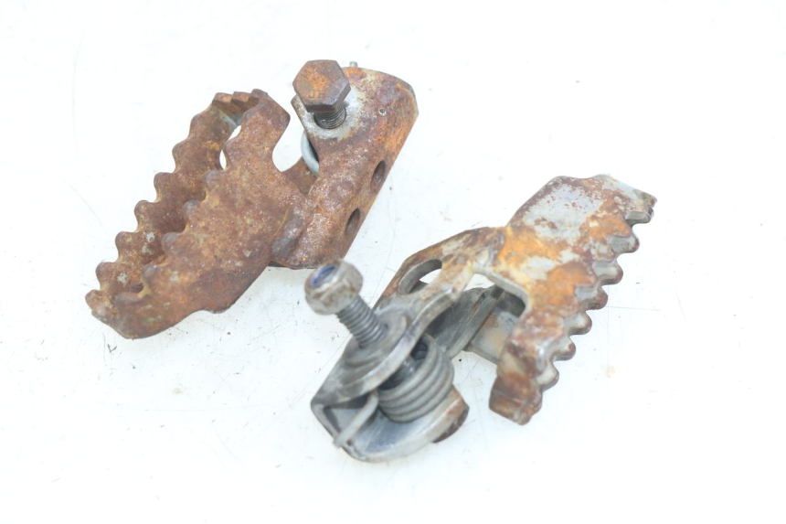 photo de VORDERE FUßRASTENPAAR SHERCO SM-R 50 (2018 - 2021) - Zoom auf Gebrauchszustand