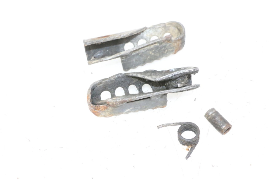 photo de VORDERE FUßRASTENPAAR GILERA SMT SUPERMOTARD 50 (2009 - 2017) - Detailansicht des Bauteils