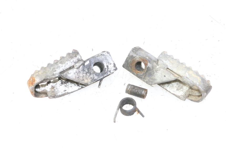 photo de VORDERE FUßRASTENPAAR GILERA SMT SUPERMOTARD 50 (2009 - 2017) - Details der Befestigungspunkte