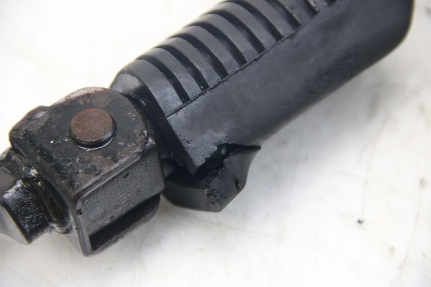 photo de VORDERE FUßRASTENPAAR YAMAHA SR 125 (1982 - 2003) - Zoom auf Gebrauchszustand