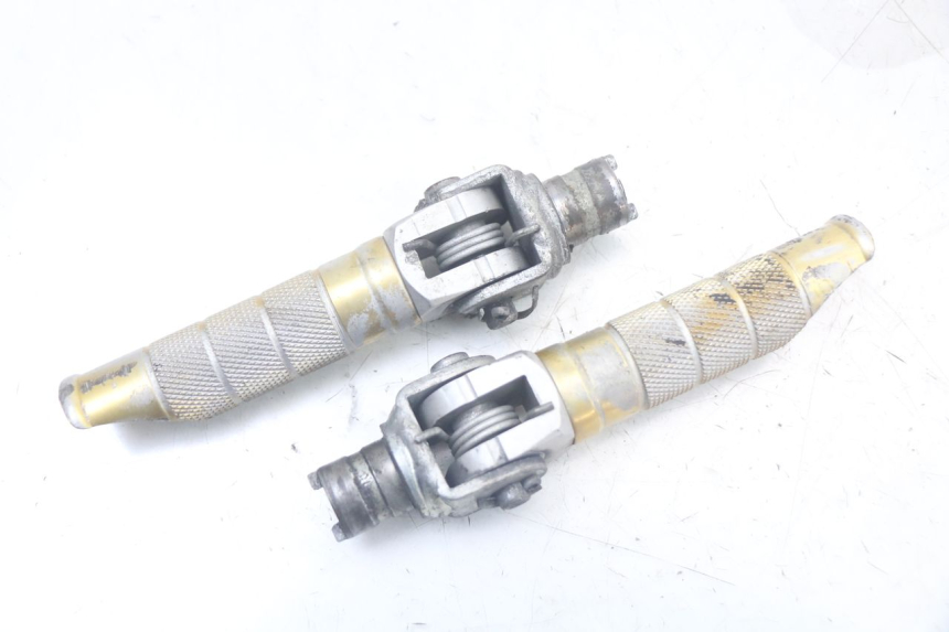 photo de VORDERE FUßRASTENPAAR SUZUKI SV N 650 (1999 - 2002) - Hauptansicht