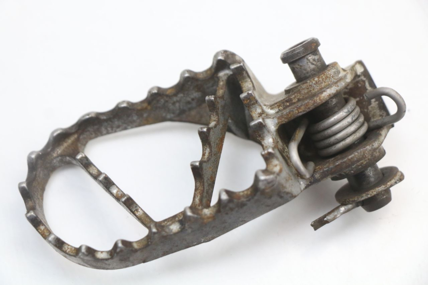 photo de FUSSRASTEN VORN KTM SX 85 (2013 - 2017) - Technische Nahaufnahme