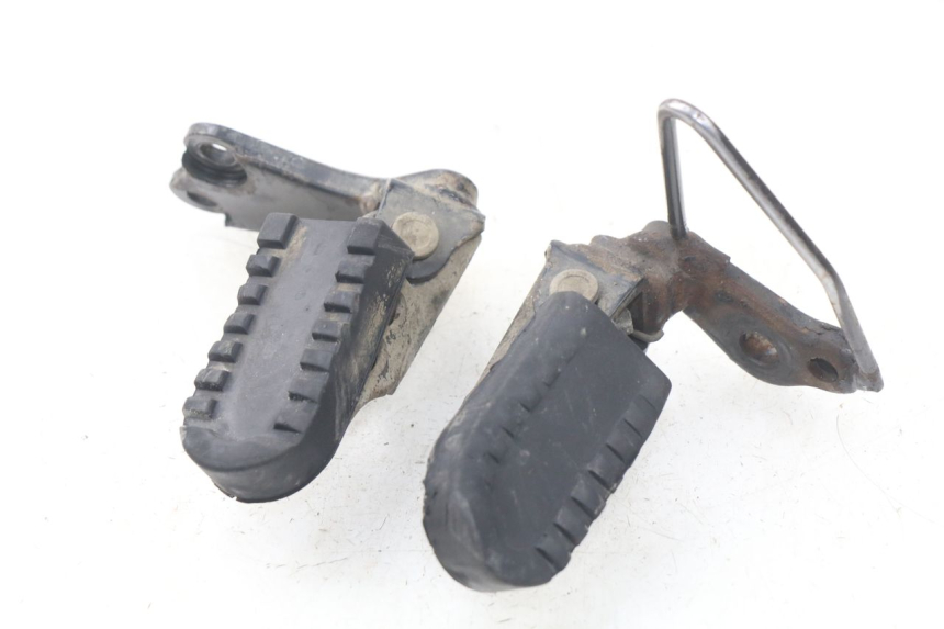 photo de FUSSRASTEN VORN YAMAHA TW 125 (1998 - 2002) - Hauptansicht