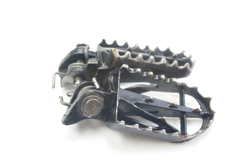 photo de VORDERE FUßRASTENPAAR MBK X-LIMIT XLIMIT 50 (2003 - 2006) - Gesamtansicht des Produkts