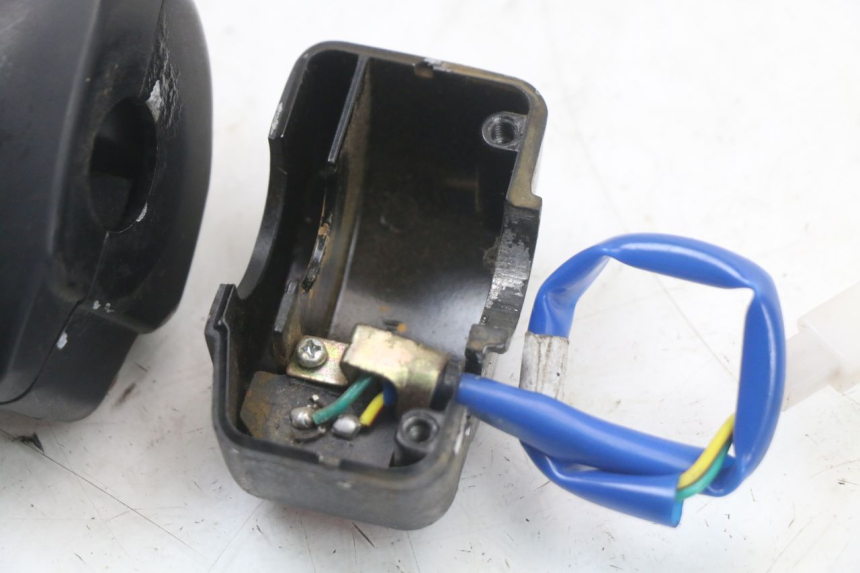 photo de SCHALTER KYMCO AGILITY 4T 50 (2018 - 2022) - Weitere Ansicht des Artikels