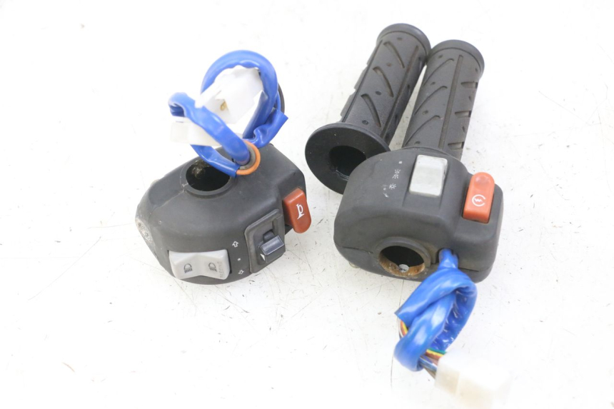 photo de SCHALTER KYMCO AGILITY 4T 50 (2005 - 2018) - Geprüftes Gebrauchtteil