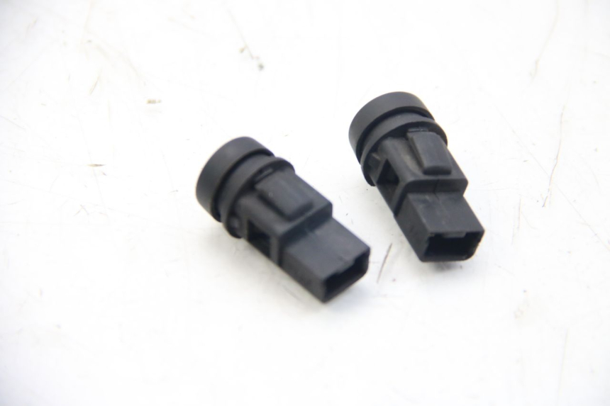 photo de PAAR LENKERENDEN PIAGGIO BEVERLY 125 (2010 - 2015) - Alternative Perspektive