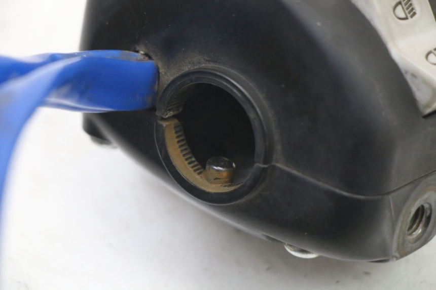 photo de SCHALTER KYMCO AGILITY 4T 50 (2018 - 2022) - Oberflächenzustand und Material