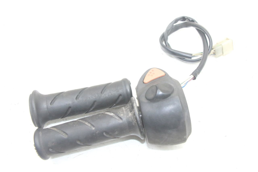 photo de SCHALTER PEUGEOT SATELIS COMPRESSOR K15 125 (2006 - 2009) - Geprüftes Gebrauchtteil