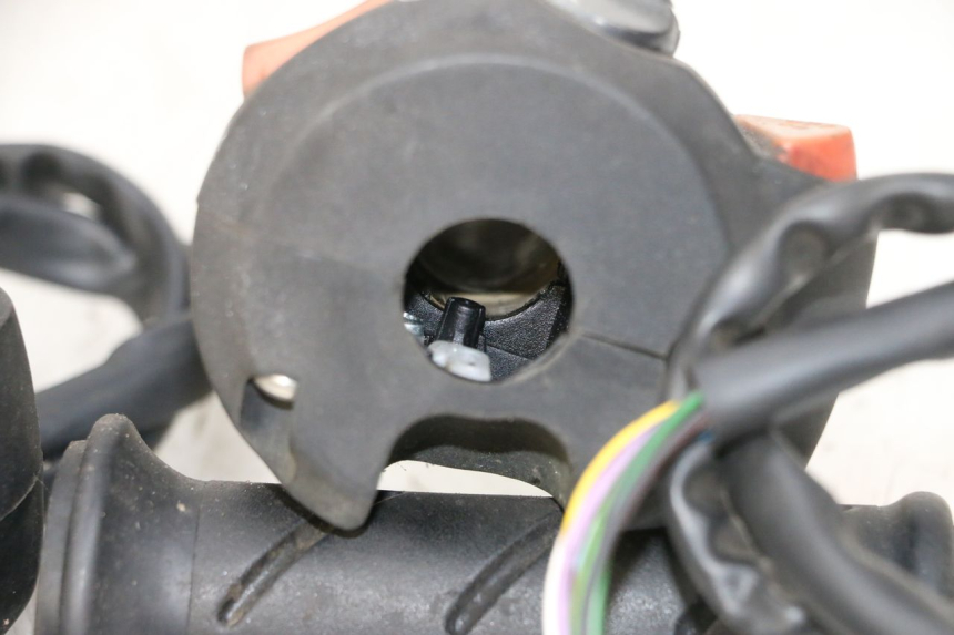 photo de SCHALTER PEUGEOT SATELIS 125 (2013 - 2018) - Gesamtansicht des Produkts