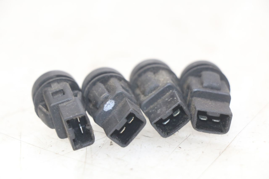 photo de PAAR LENKERENDEN PIAGGIO X8 125 (2004 - 2007) - Zoom auf Gebrauchszustand