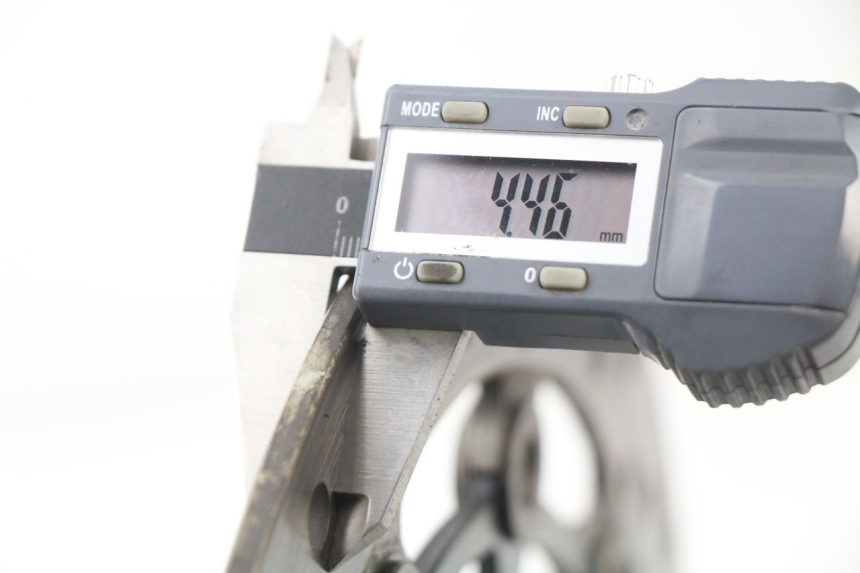 photo de BREMSSCHEIBE VORNE HONDA CBR RR FIREBLADE 1000 (2006 - 2007) - Technische Nahaufnahme