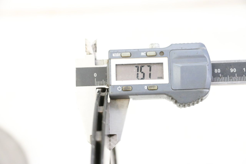 photo de BREMSSCHEIBE VORNE YAMAHA FJ 36Y 1100 (1984 - 1985) - Zoom auf Gebrauchszustand