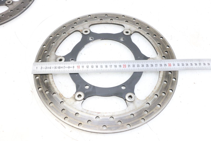 photo de BREMSSCHEIBE VORNE YAMAHA FJR ABS 1300 (2006 - 2012) - Technische Nahaufnahme