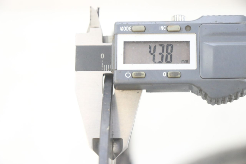 photo de BREMSSCHEIBE VORNE YAMAHA FJR ABS 1300 (2006 - 2012) - Zoom auf Gebrauchszustand