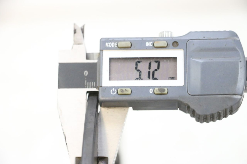 photo de BREMSSCHEIBE VORNE SUZUKI GSXR GSX-R 1000 (2003 - 2004) - Zoom auf Gebrauchszustand