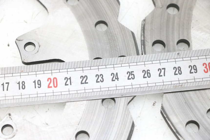 photo de BREMSSCHEIBE VORNE PIAGGIO MP3 HPE 300 (2019 - 2026) - Alternative Perspektive