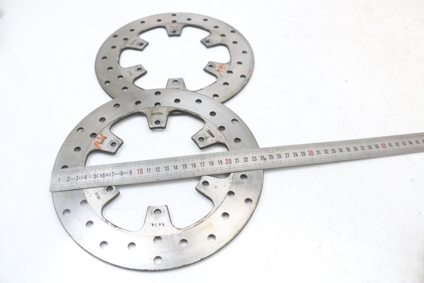 photo de BREMSSCHEIBE VORNE PIAGGIO MP3 125 (2006 - 2014) - Zoom auf Gebrauchszustand