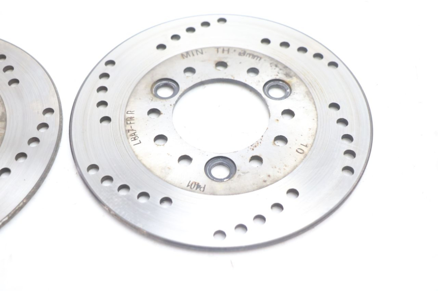 photo de BREMSSCHEIBE VORNE KYMCO MXU R 250 (2004 - 2010) - Zoom auf Gebrauchszustand