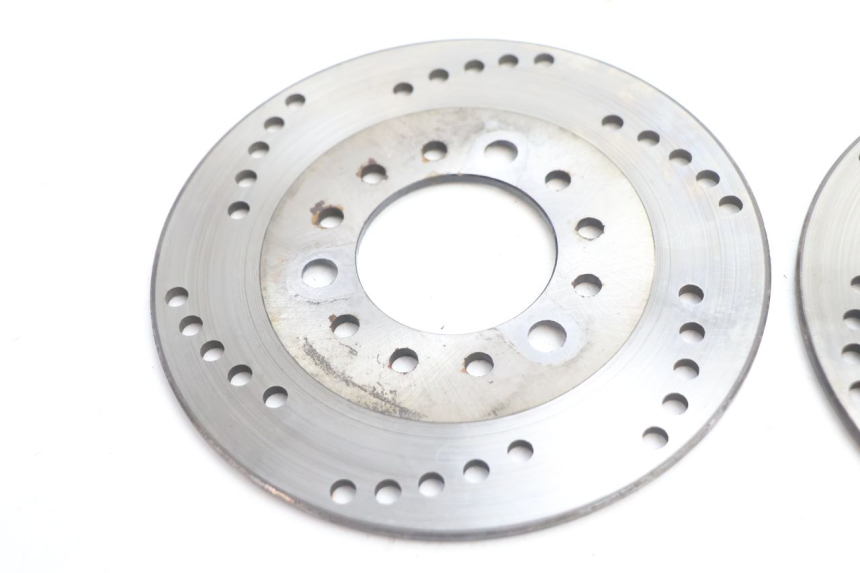 photo de BREMSSCHEIBE VORNE KYMCO MXU R 250 (2004 - 2010) - Technische Nahaufnahme