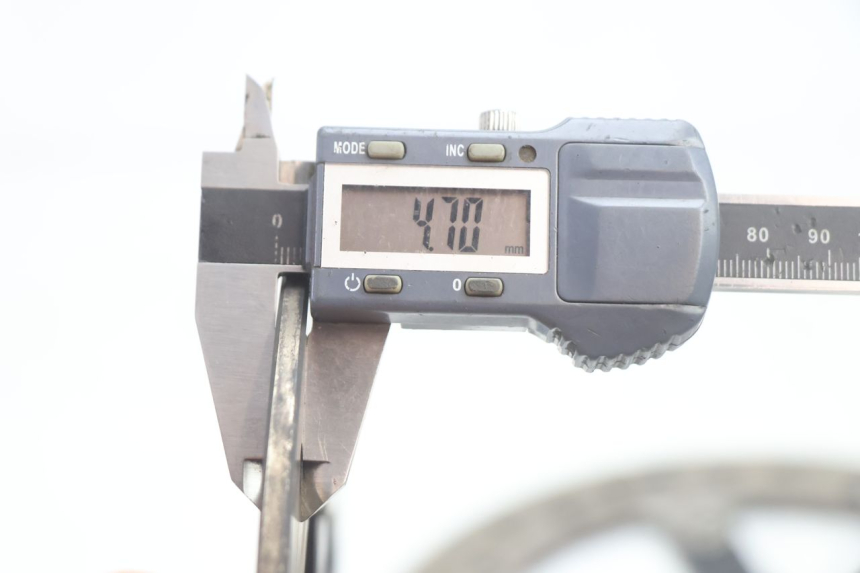 photo de BREMSSCHEIBE VORNE HARLEY DAVIDSON ROAD GLIDE FLTRXSE 1920 (2018 - 2022) - Charakteristische Merkmale