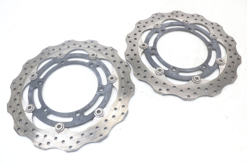 photo de VORDERE BREMSSCHEIBENSET YAMAHA TDM ABS 900 (2002 - 2014) - Detailansicht des Bauteils