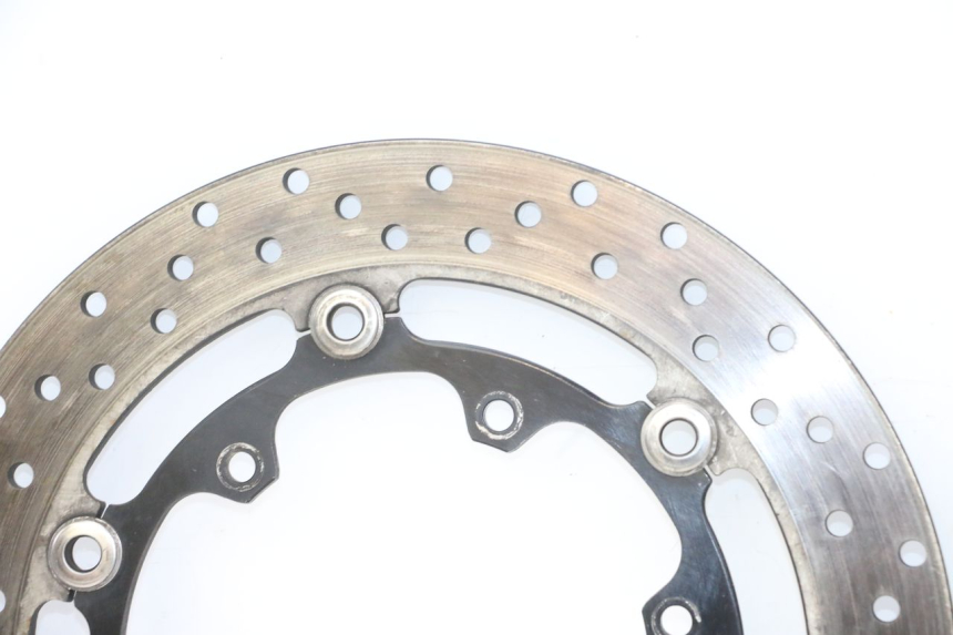 photo de VORDERE BREMSSCHEIBENSET YAMAHA TDM ABS 900 (2002 - 2014) - Fokus auf die Struktur