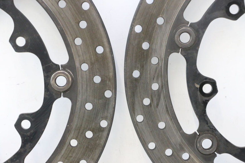 photo de BREMSSCHEIBE VORNE YAMAHA TDM ABS 900 (2002 - 2014) - Zoom auf Gebrauchszustand
