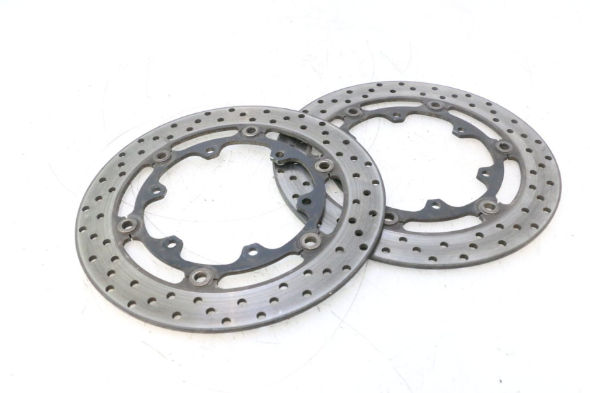 photo de BREMSSCHEIBE VORNE YAMAHA TDM ABS 900 (2002 - 2014) - Technische Nahaufnahme
