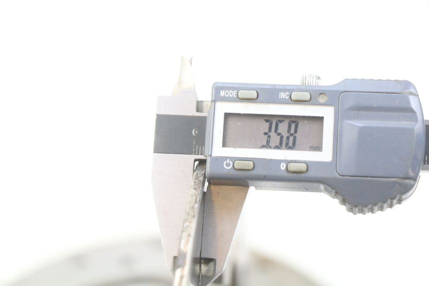 photo de VORDERE BREMSSCHEIBENSET PIAGGIO X9 EVOLUTION 125 (2003 - 2007) - Technische Nahaufnahme