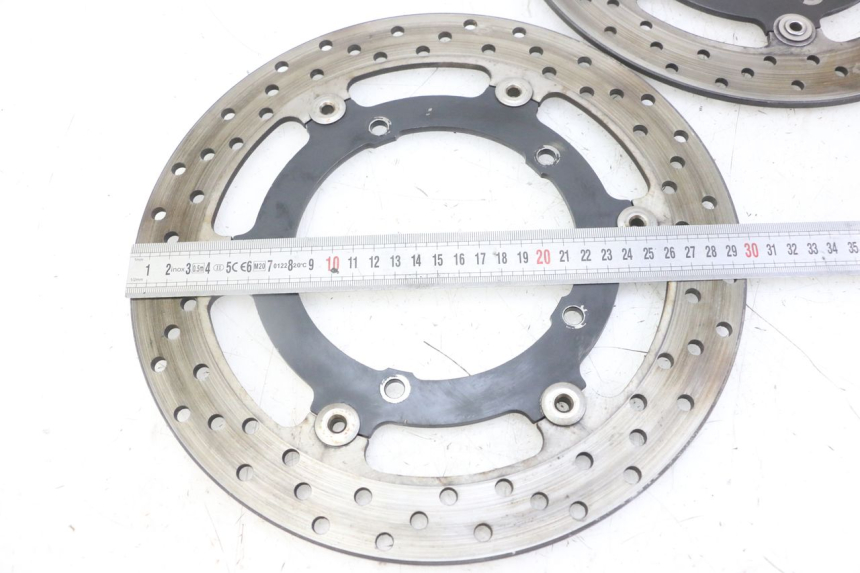 photo de BREMSSCHEIBE VORNE YAMAHA XJ6 ABS 600 (2008 - 2016) - Technische Nahaufnahme