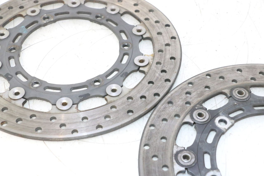 photo de BREMSSCHEIBE VORNE YAMAHA XJR 1300 (1998 - 2002) - Geprüftes Gebrauchtteil