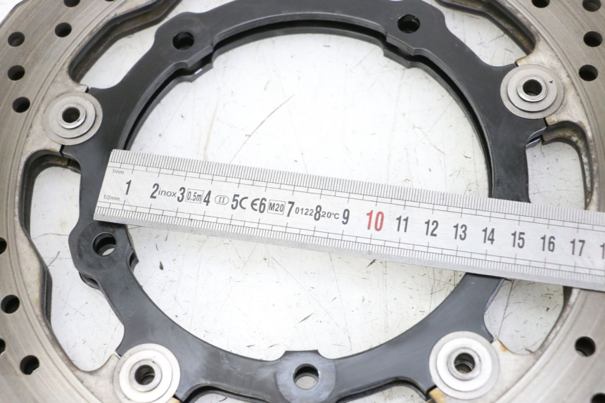 photo de BREMSSCHEIBE VORNE YAMAHA TRACER 7 700 (2020 - 2024) - Detailansicht des Bauteils