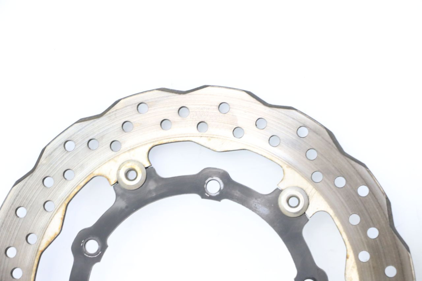 photo de BREMSSCHEIBE VORNE YAMAHA TRACER 7 700 (2020 - 2024) - Charakteristische Merkmale