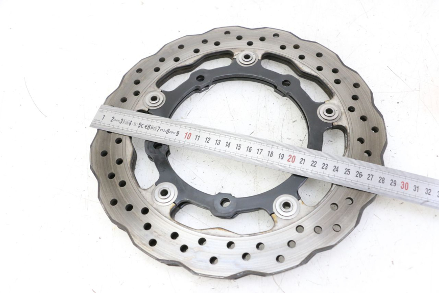 photo de BREMSSCHEIBE VORNE YAMAHA TRACER 7 700 (2020 - 2024) - Technische Nahaufnahme