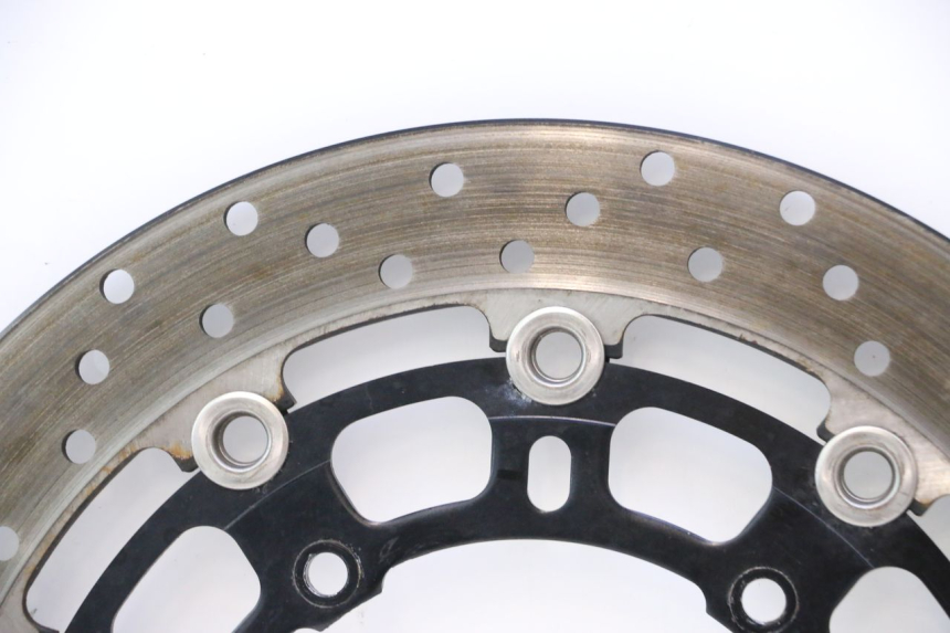 photo de BREMSSCHEIBE VORNE YAMAHA YZF R6 600 (2008 - 2009) - Detailansicht des Bauteils