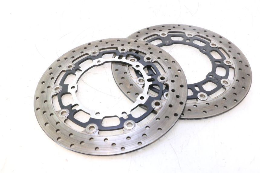 photo de BREMSSCHEIBE VORNE YAMAHA YZF R6 600 (2008 - 2009) - Technische Nahaufnahme