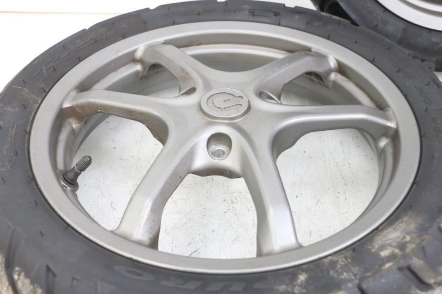 photo de FELGENPAAR QUADRO 3D S 350 (2013 - 2018) - Details der Befestigungspunkte