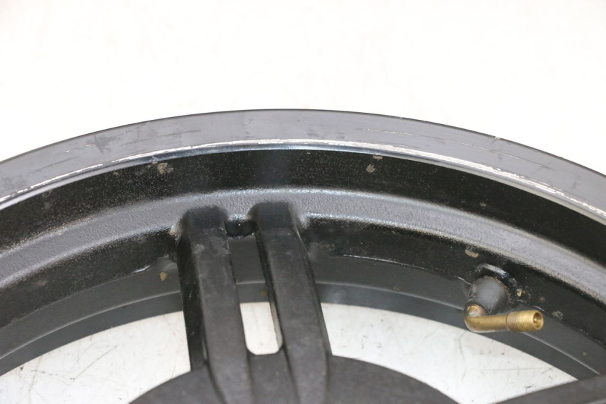 photo de FELGE PAAR KYMCO AGILITY 16+ 4T 50 (2018 - 2023) - Hochauflösende Nahaufnahme