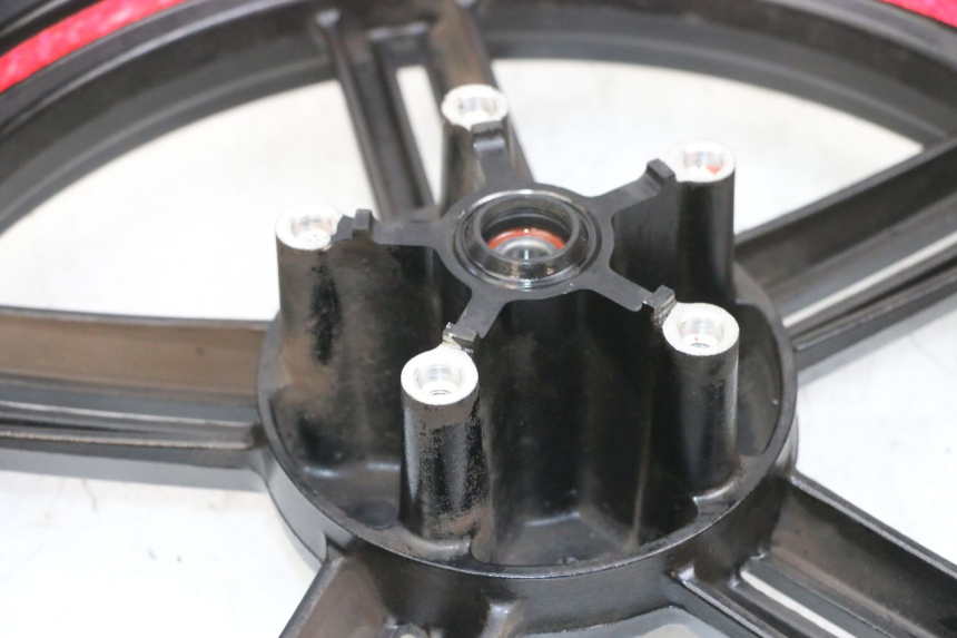 photo de FELGE PAAR KYMCO AGILITY 16+ 4T 50 (2018 - 2023) - Oberflächenzustand und Material