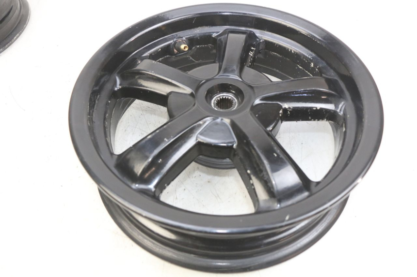 photo de FELGENPAAR SYM CROX 4T 50 (2016 - 2023) - Hochauflösende Nahaufnahme