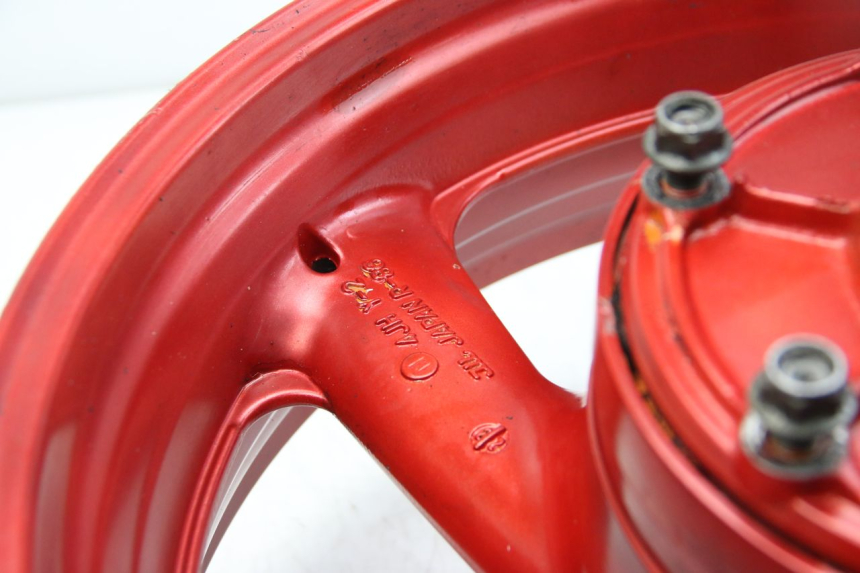 photo de FELGENPAAR YAMAHA FZS FAZER 600 (2001 - 2003) - Zoom auf Komponenten