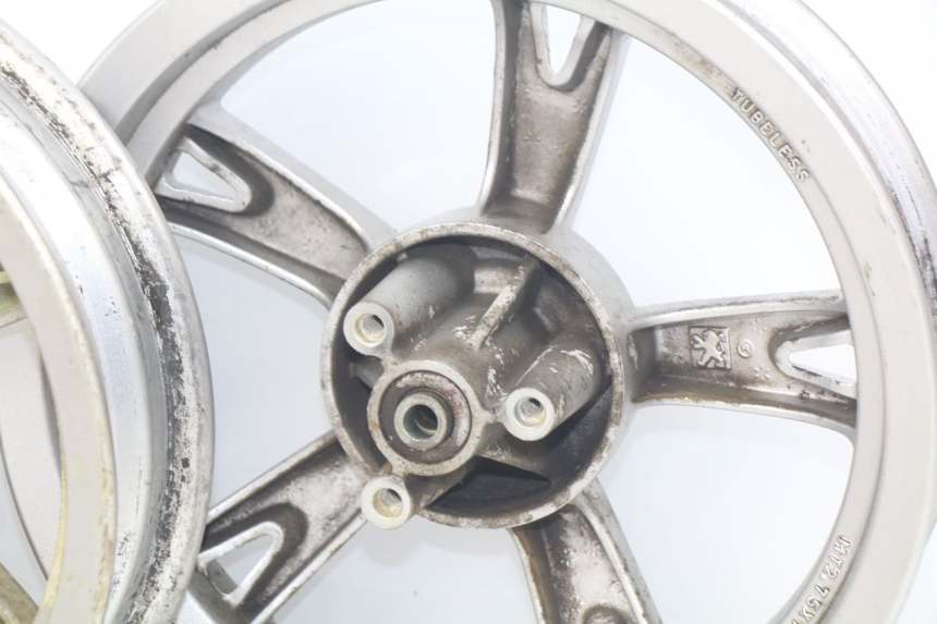 photo de FELGENPAAR PEUGEOT KISBEE 4T 50 (2010 - 2017) - Technische Nahaufnahme