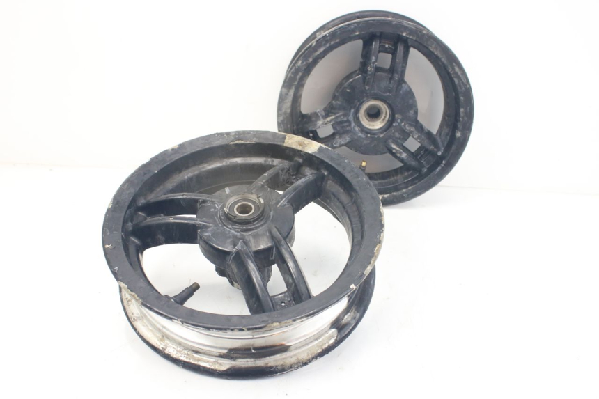 photo de FELGENPAAR PEUGEOT LUDIX SNAKE 2T 50 (2004 - 2014) - Weitere Ansicht des Artikels