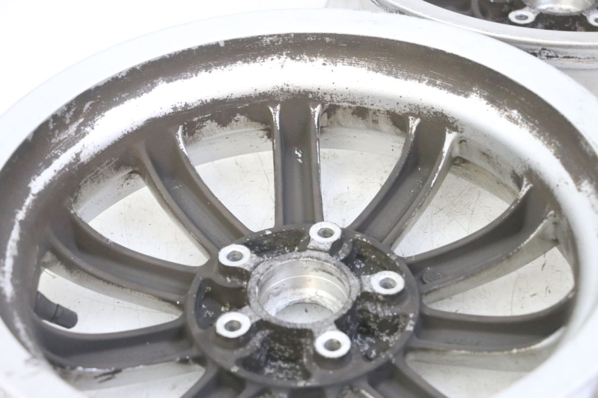 photo de PAAR FELGEN PIAGGIO MP3 LT 300 (2010 - 2016) - Gesamtansicht des Produkts