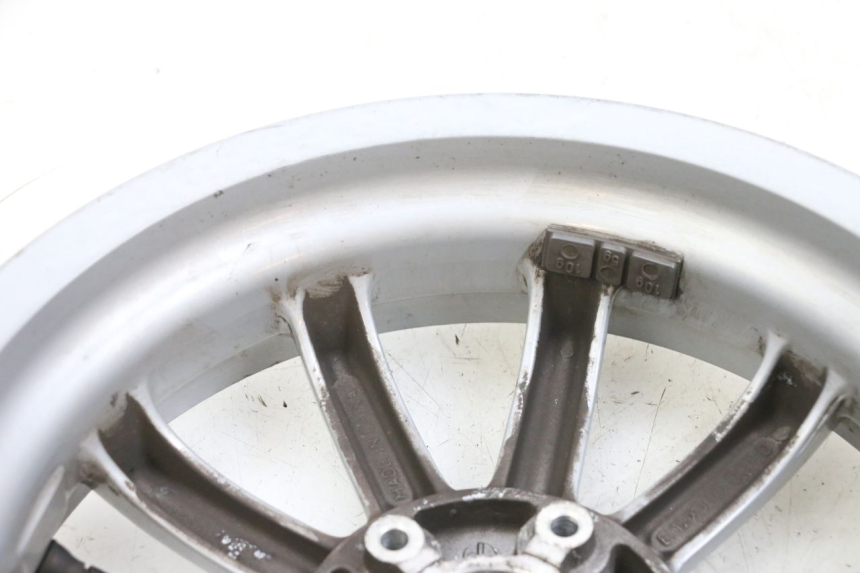 photo de FELGE PAAR PIAGGIO MP3 RL 250 (2006 - 2010) - Oberflächenzustand und Material